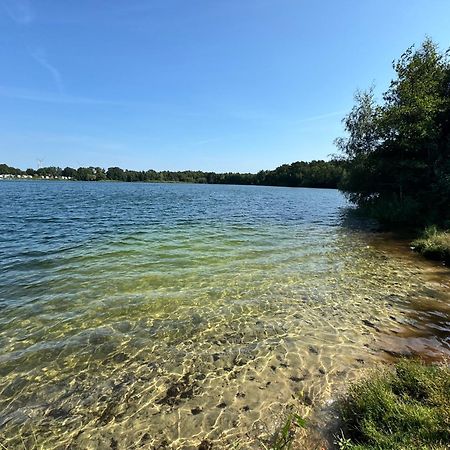 Schoenes Ferienhaus Mit Sauna Am Harkebruegger See In Der Naehe Von Oldenburg Barssel  Zewnętrze zdjęcie